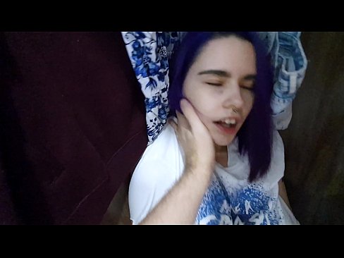 ❤️ Het my sussie in die kas gekry en haar gehelp om te kom Anale video by ons ️❤